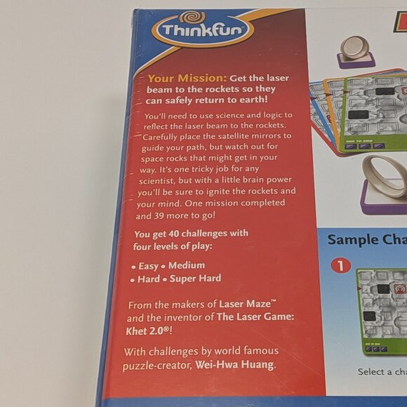 ThinkFun Laser Maze Jr Board Game Science Logic Juniors STEM Educational New - Picture 3 of 8